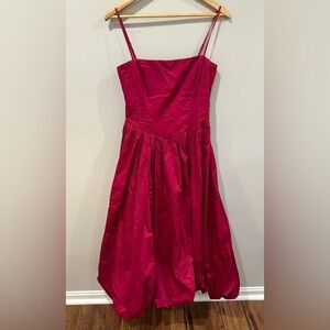 A&F Best Seller Dipped-Waist Bubble Hem Midi Dress